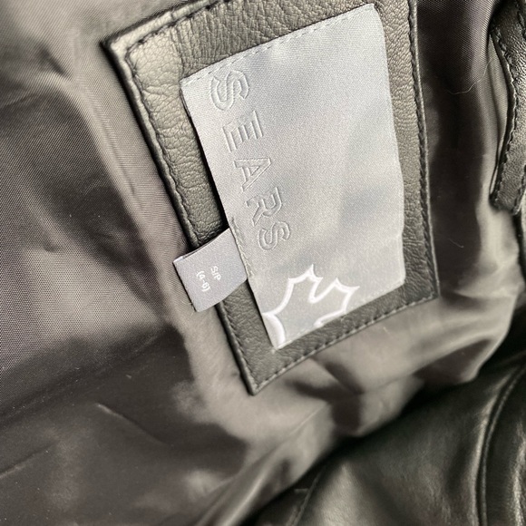 Genuine Leather Jacket - Picture 3 of 4